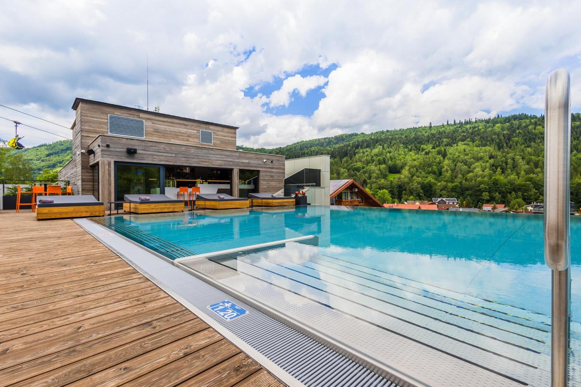 Hotel Meta Resort & Vine Spa Szczyrk Exterior foto